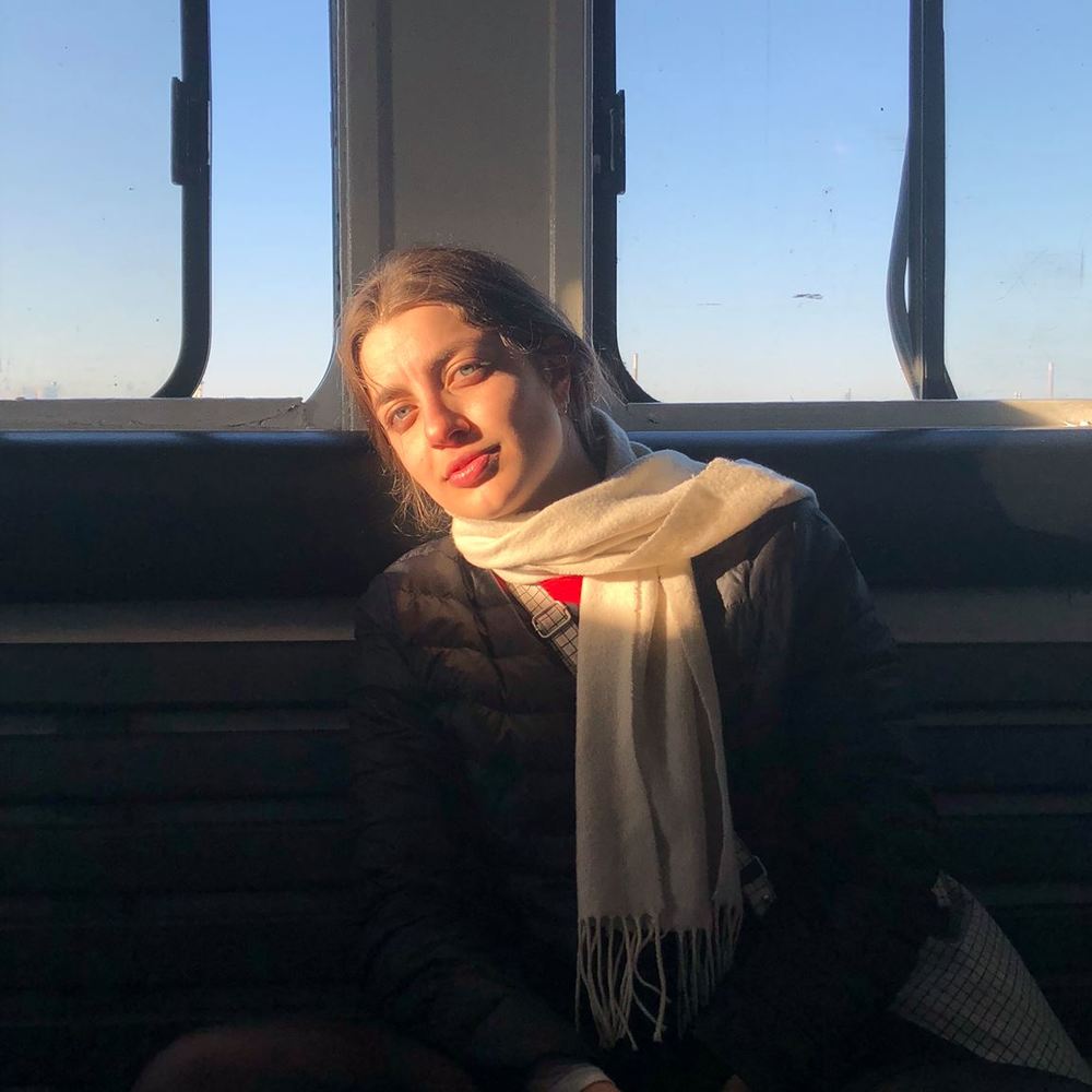 Meet your Posher, Cecilia